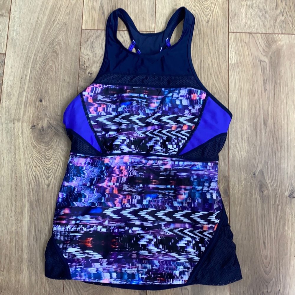 Athleta Triathlon Cycling Tankini Top Has Pockets